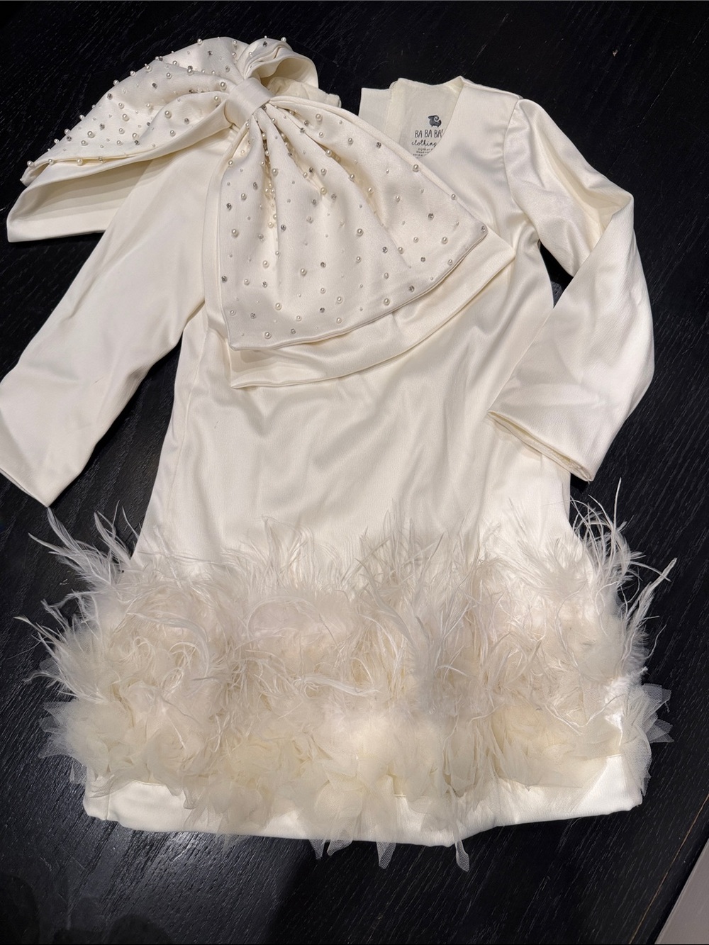 Elegant Ivory Feather Trim Girls' Dress with Pearl Scarf